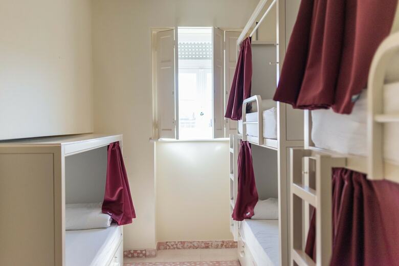 Hostal Sant Jordi Hostel Lisbon