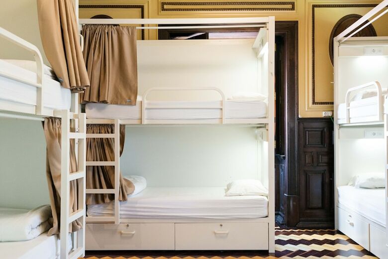 Hostal Sant Jordi Hostel Lisbon