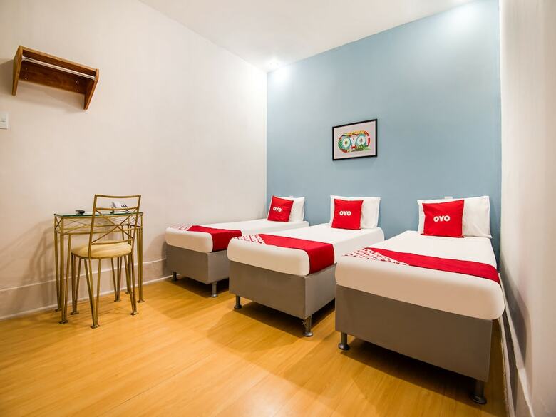 Hotel Oyo Girassol Carioca