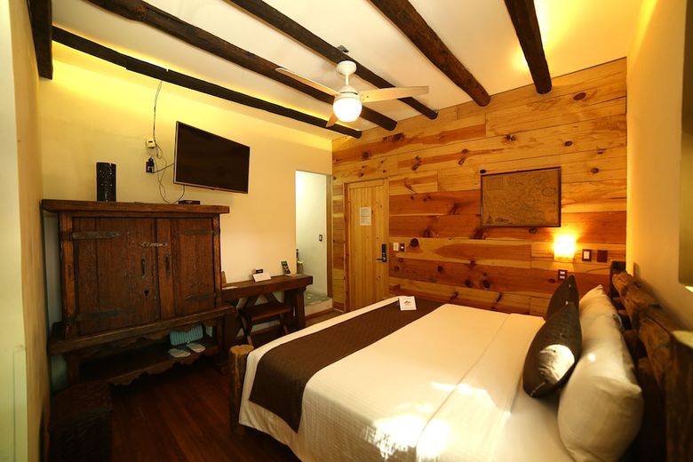 Bed & Breakfast Casa Anzures Suites