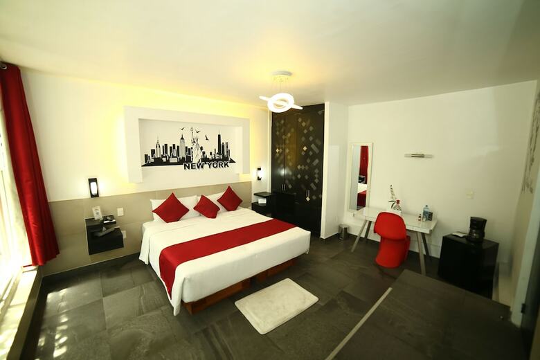 Bed & Breakfast Casa Anzures Suites