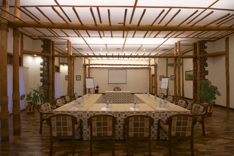 Posada Mweya Safari Lodge