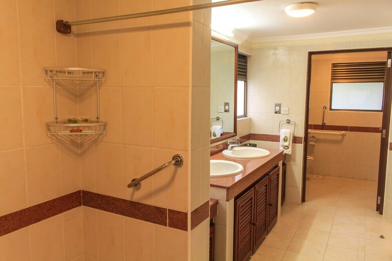 Posada Mweya Safari Lodge