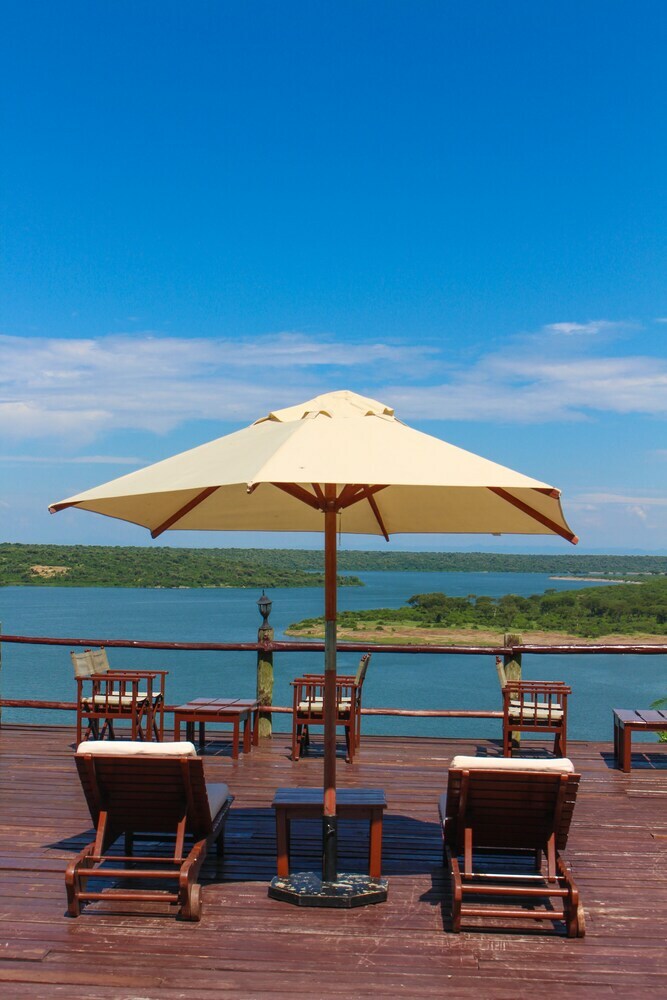 Posada Mweya Safari Lodge