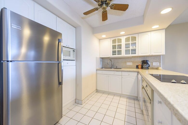 Kahana Villa F406 - 1br Condo