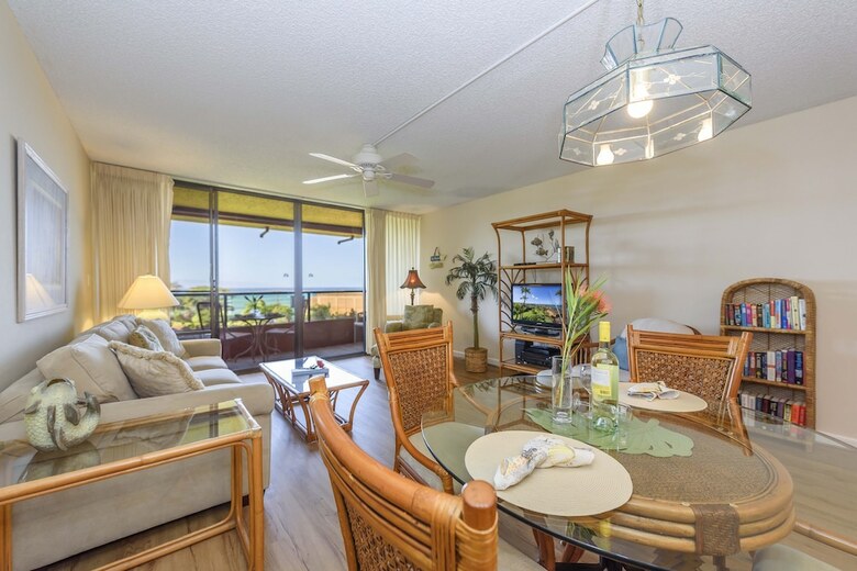 Kahana Villa F406 - 1br Condo