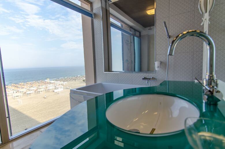 Hotel Phoenicia Luxury