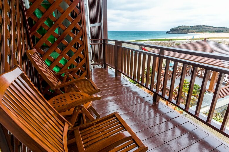 Bed & Breakfast Sea View Villa