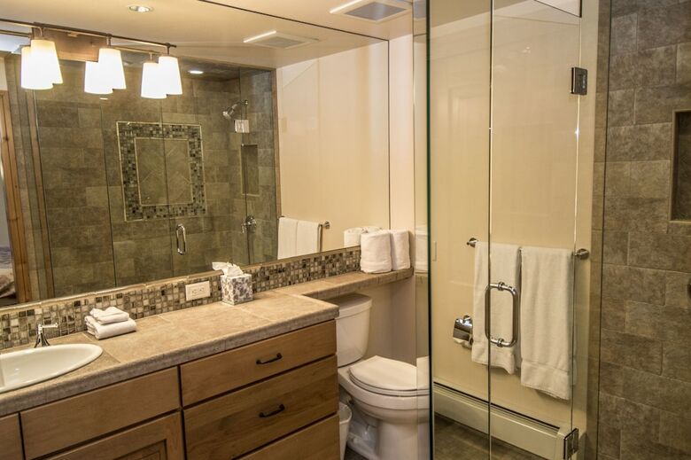 Fifth Avenue Condominiums By Frias