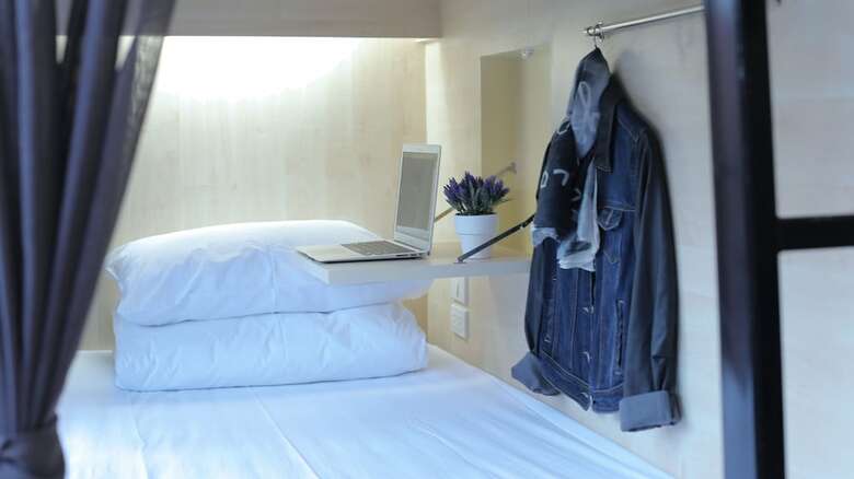 Hostal Lamurr Sukhumvit 41