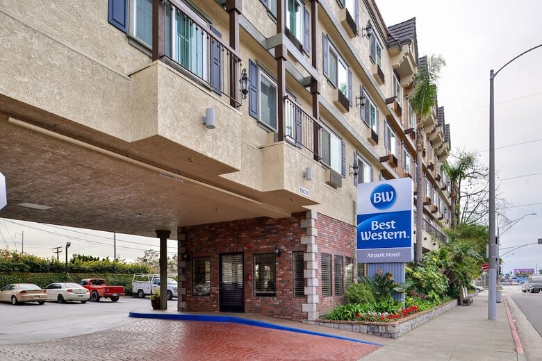 Best Western Airpark Hotel