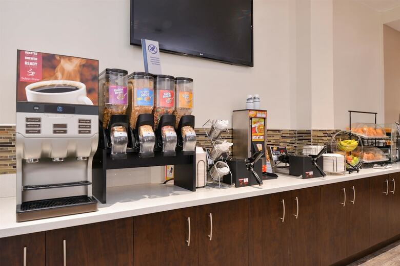 Best Western Airpark Hotel