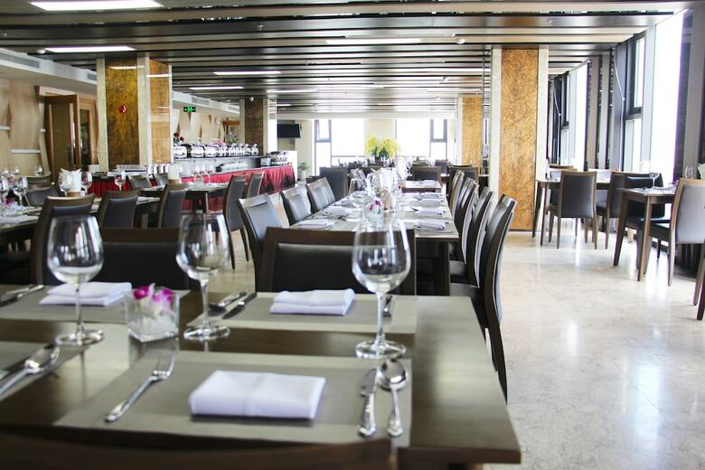 Danaciti Hotel