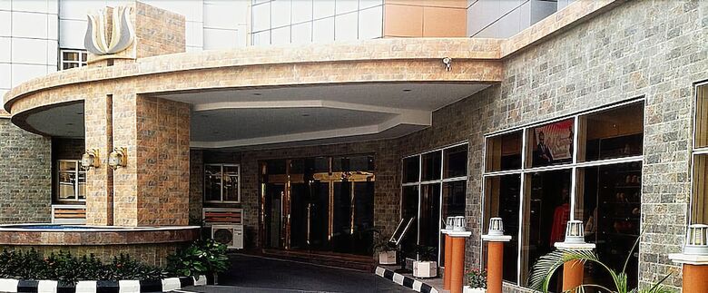 Newton Park Hotels & Resort