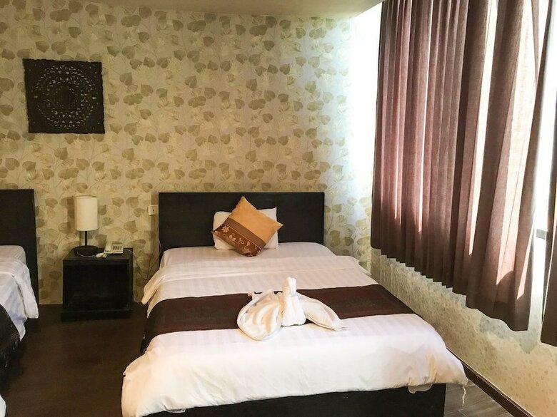 River Star Hotel