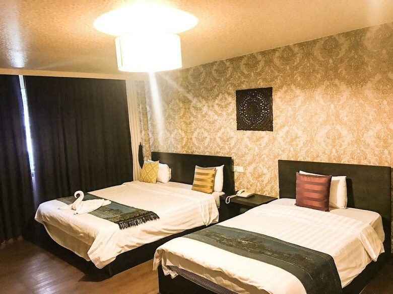 River Star Hotel