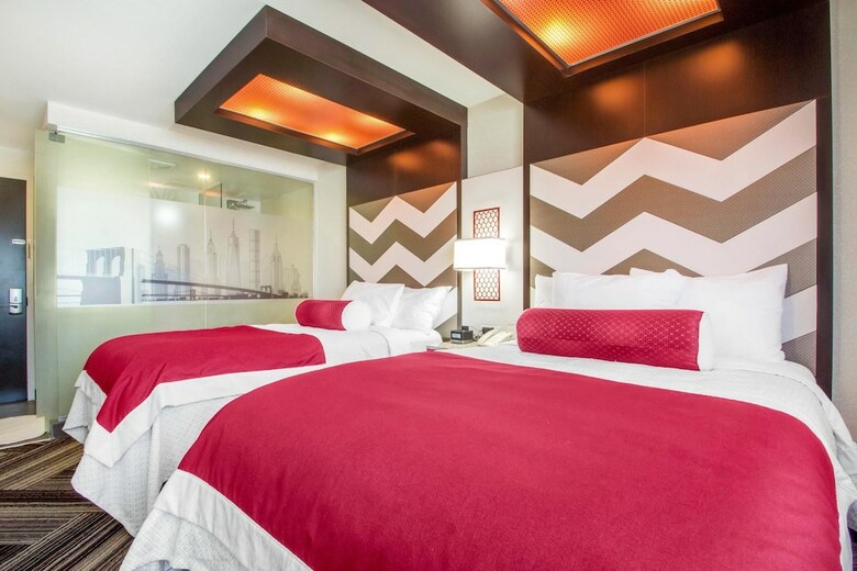 The Vue Hotel, Ascend Hotel Collection