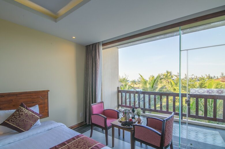 Hotel Bao Ninh Beach Resort
