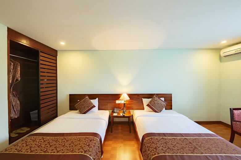 Hotel Bao Ninh Beach Resort
