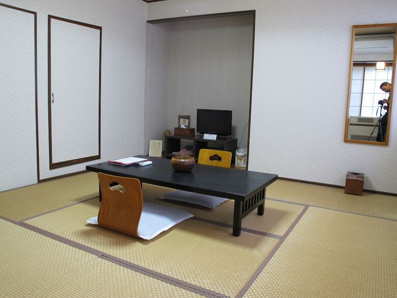Unaginoyu No Yado Takuhide