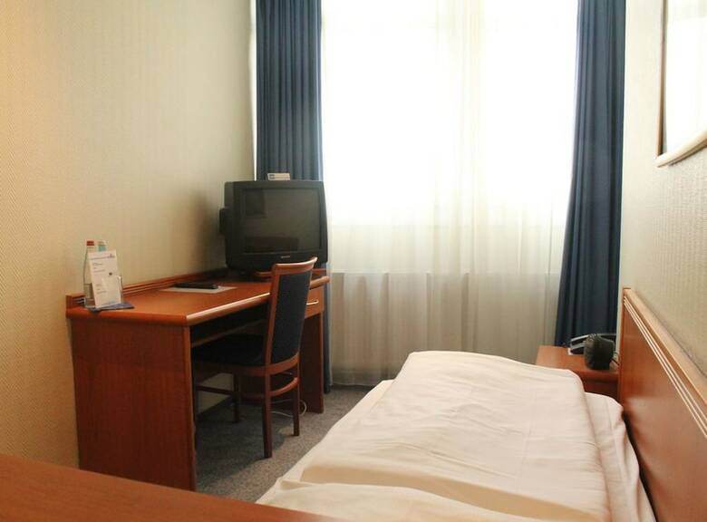 Hotel Panorama Am Adenauerplatz