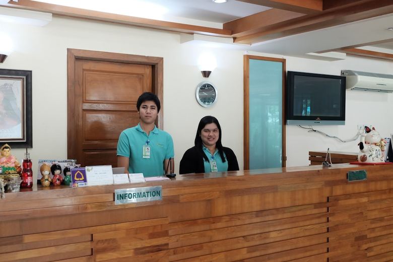 Hotel Green Mansion & Service Apartment