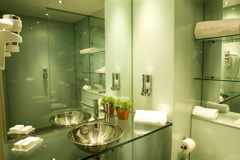 Hotel Ramada Encore By Wyndham Bologna