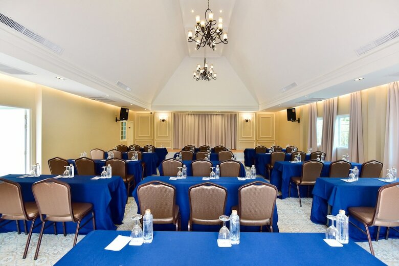 Hotel Peggy's Cove Resort