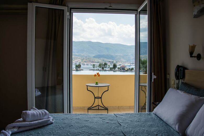 Theano Hotel