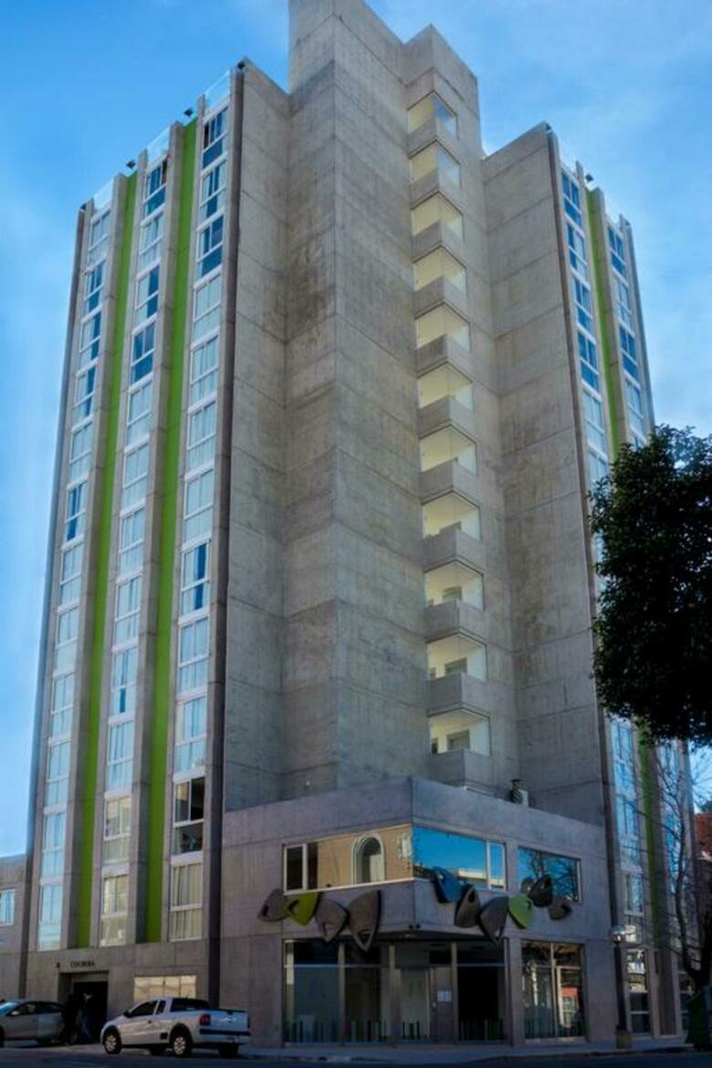 Apartamentos Torre Potos�