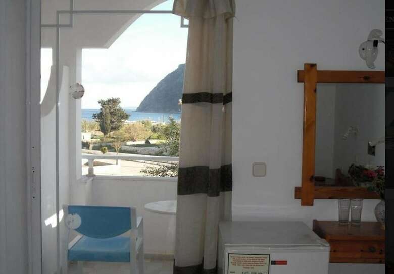 Antonis Hotel