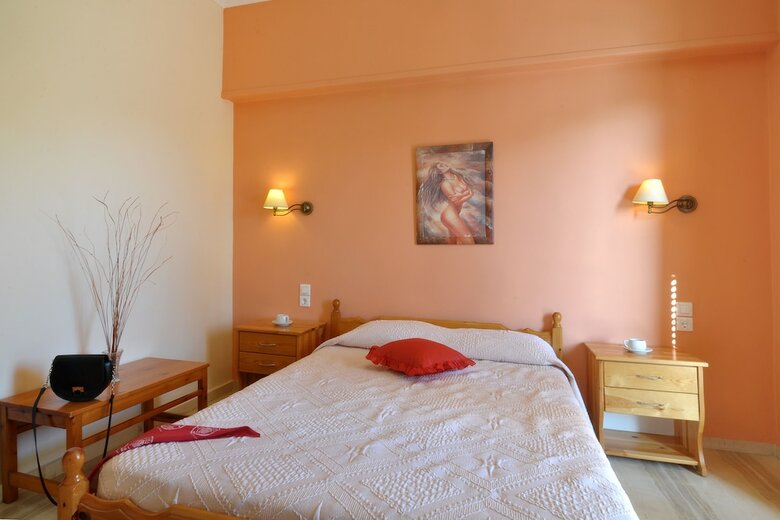 Hotel Marilena Studios