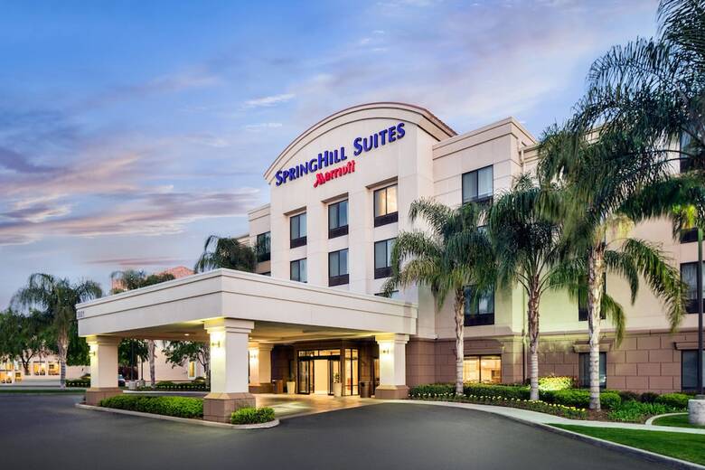 Hotel Springhill Suites By Marriott Bakersfield