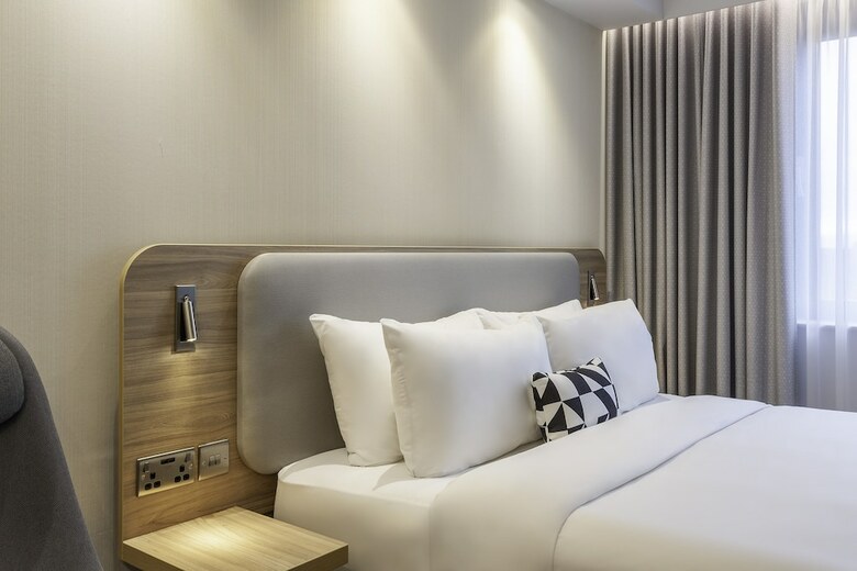 Holiday Inn Express Hotel Dublin Airport