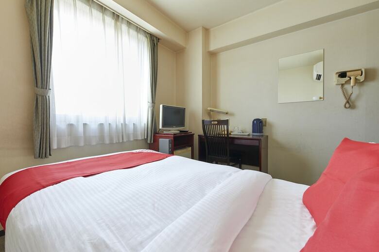 Oyo Shimizu Plaza Hotel