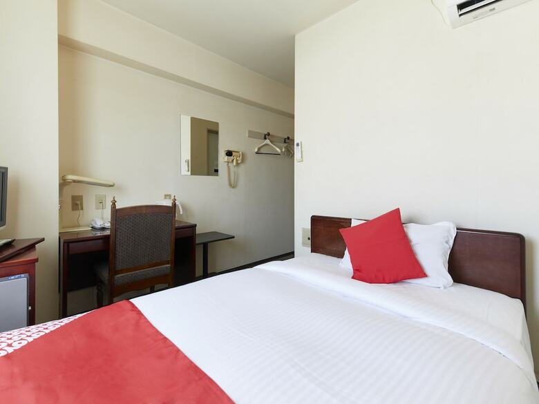 Oyo Shimizu Plaza Hotel