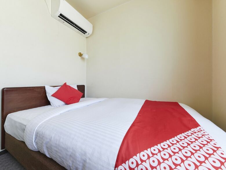 Oyo Shimizu Plaza Hotel