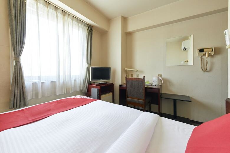 Oyo Shimizu Plaza Hotel