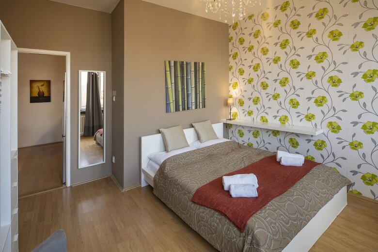 Hostal New Town - Apple Apartments