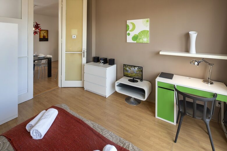 Hostal New Town - Apple Apartments