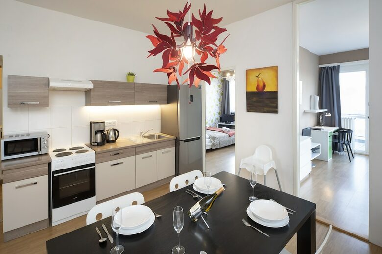 Hostal New Town - Apple Apartments