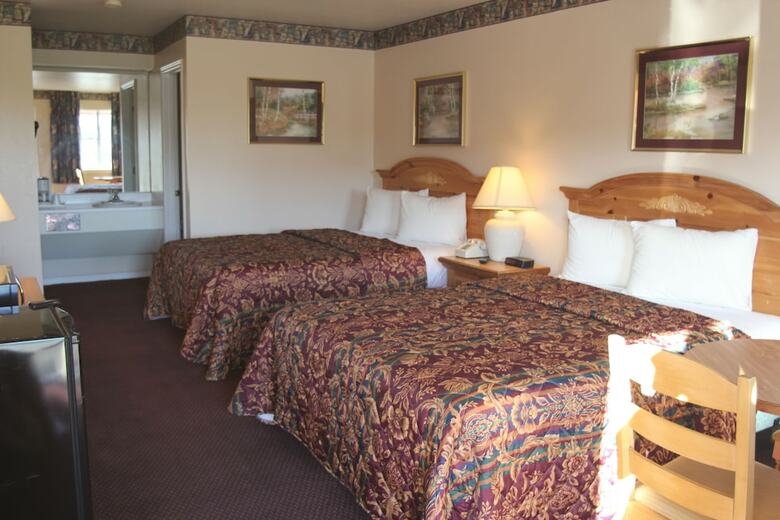 Motel Lakeside Inn & Suites