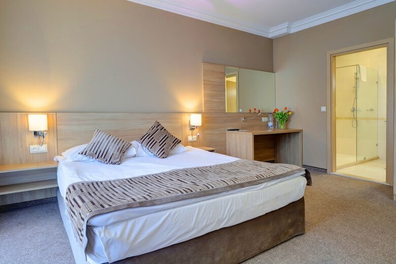 Romance Splendid Spa Hotel