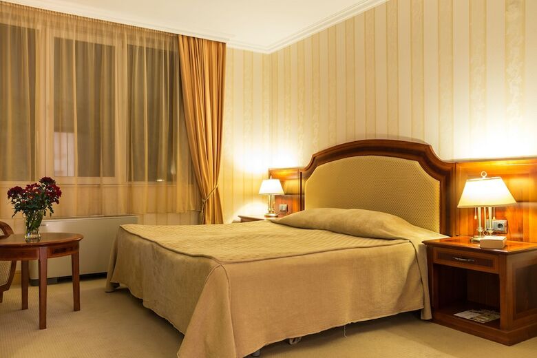 Romance Splendid Spa Hotel