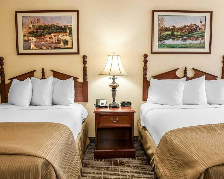 Hotel Quality Inn University Area