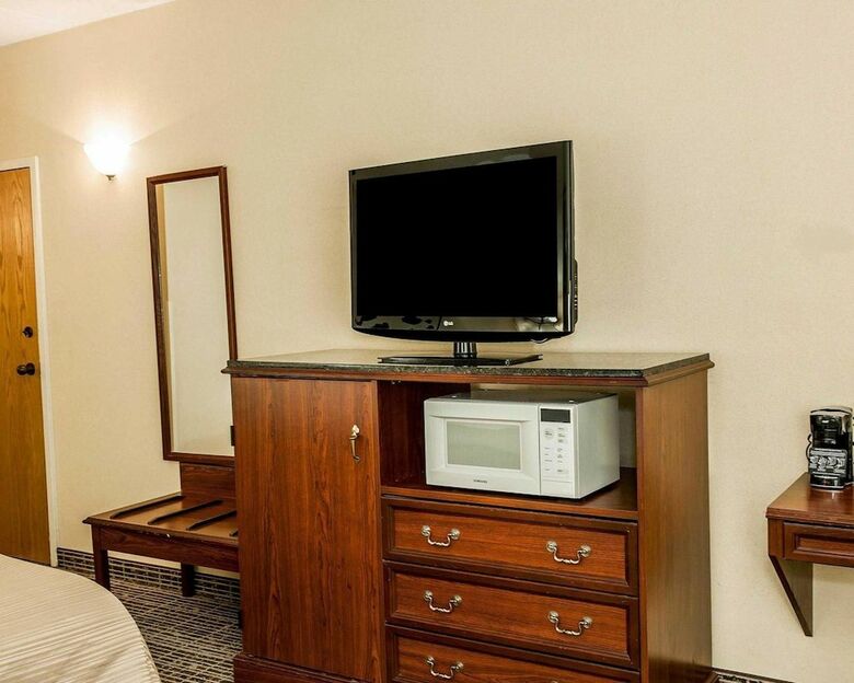 Hotel Quality Inn University Area