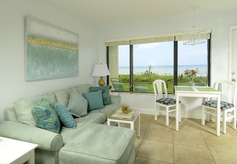 Tuckaway Shores Resort