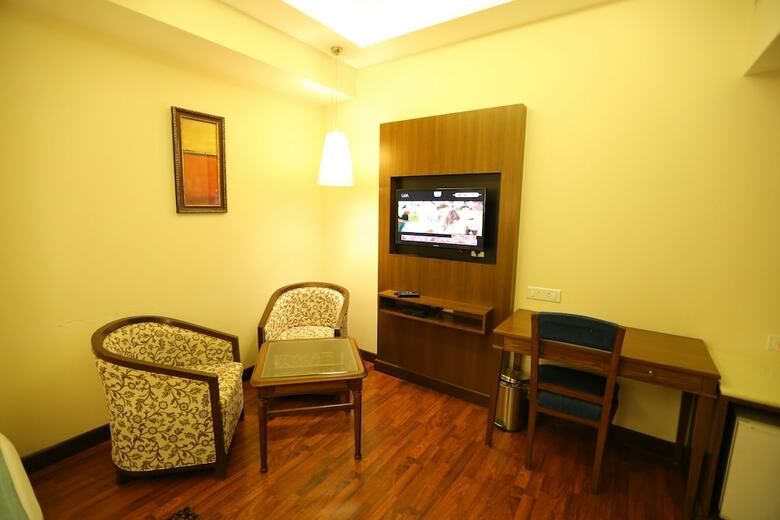 Hotel President New Court