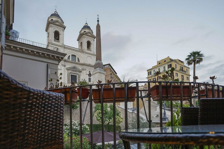 Hotel Les Diamants Spanish Steps Suite