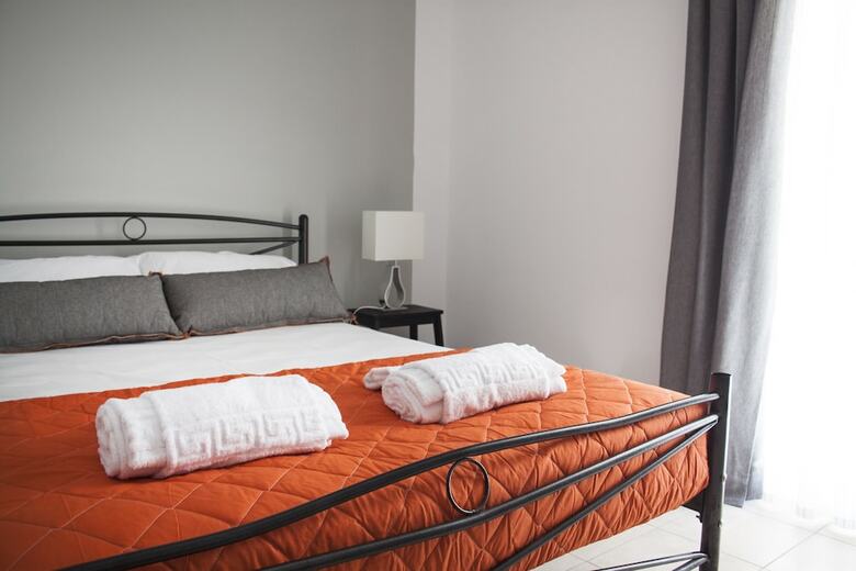 Aparthotel Krinis Apartments